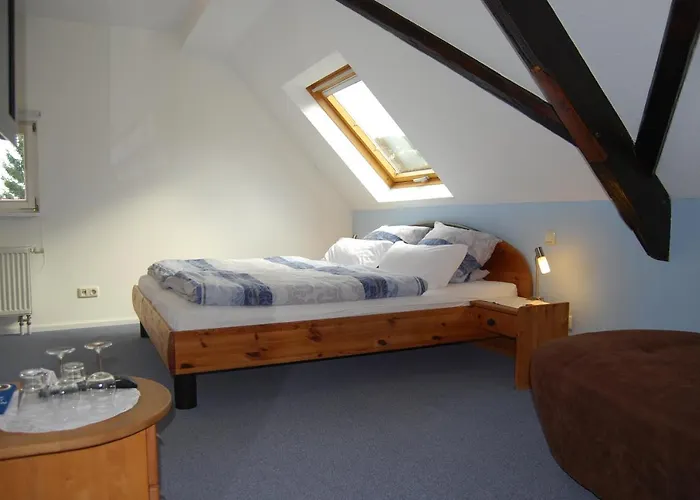 Kronenhof - Wein Und Ferien 아파트